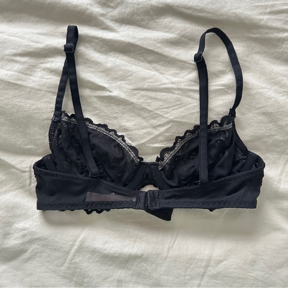 Victoria’s Secret PINK Unlined Lace Bra - Picture 2 of 3